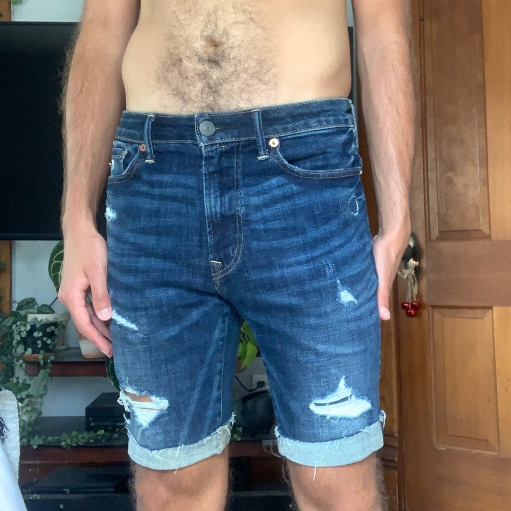 AMERICAN EAGLE JEAN SHORTS SIZE 29